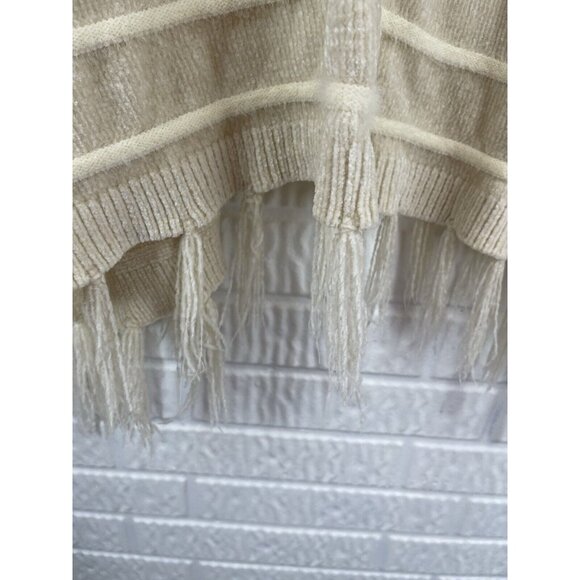 Anthropologie Akemi + Kin Poncho One Size OS Chenille Ivory Striped Fringe Boho - Picture 9 of 10